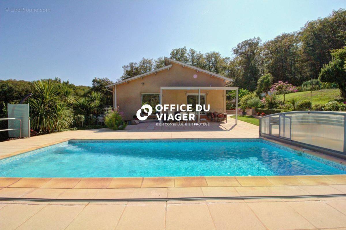 Maison à BUZET-SUR-TARN