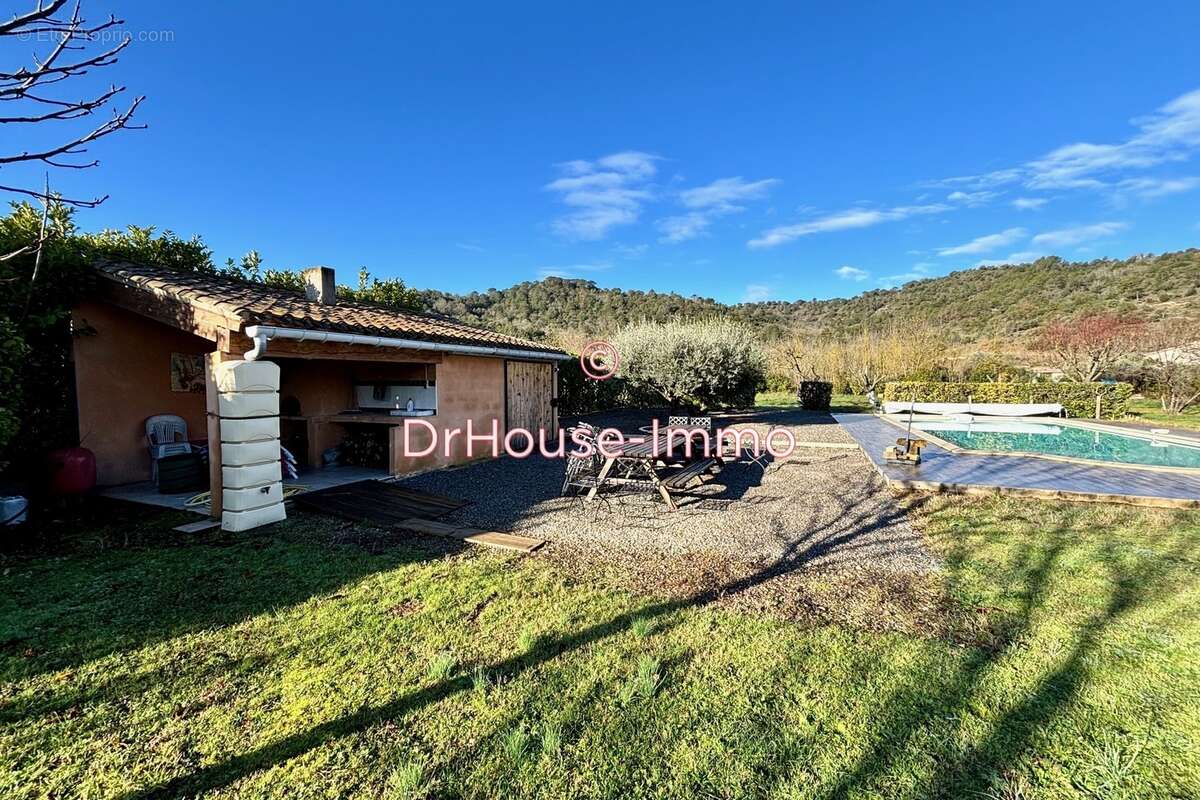 Maison à SAINT-HILAIRE