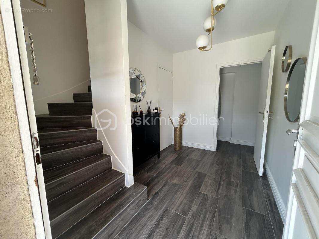 Maison à CHOISY-LE-ROI