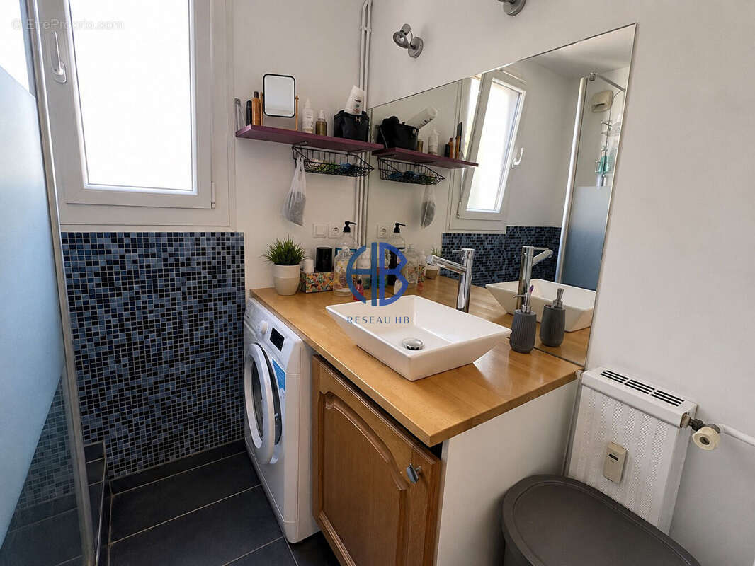 Appartement à BOURGOIN-JALLIEU
