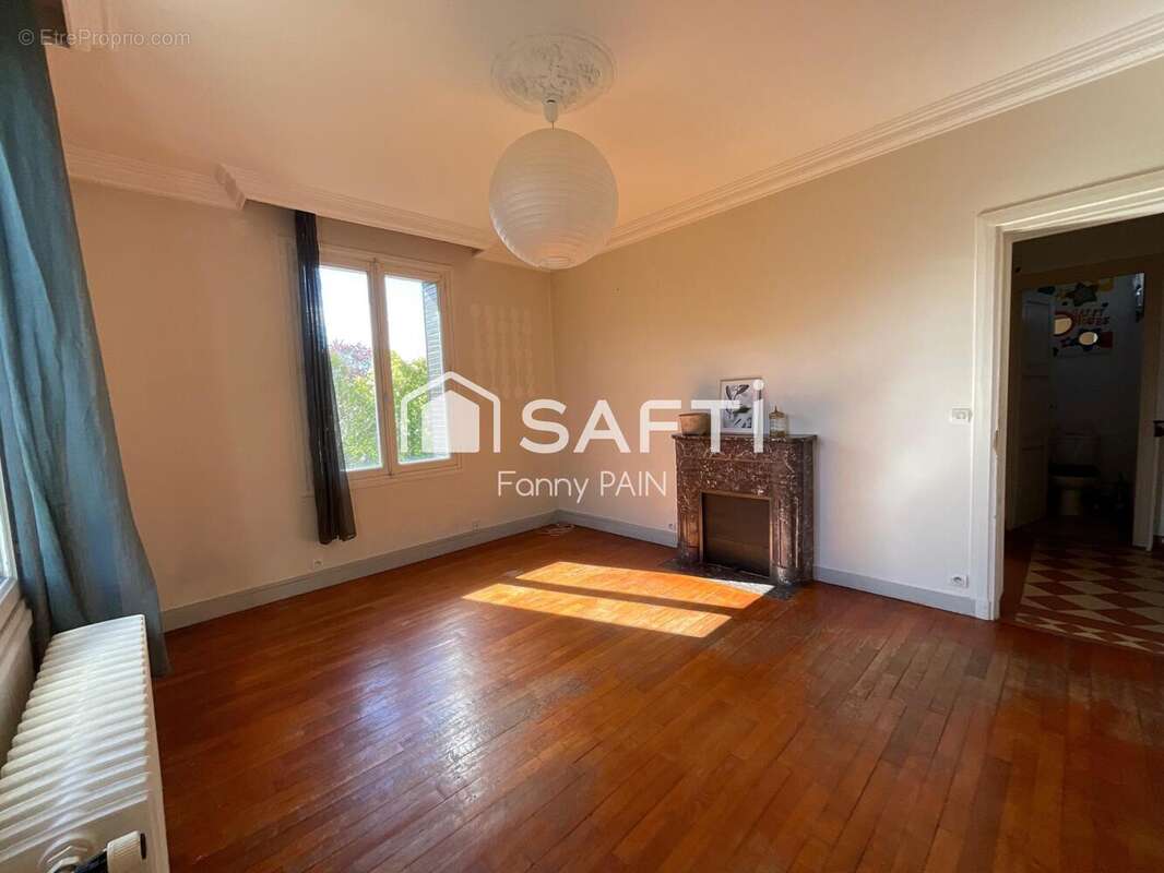 Photo 5 - Maison à MONTLOUIS-SUR-LOIRE