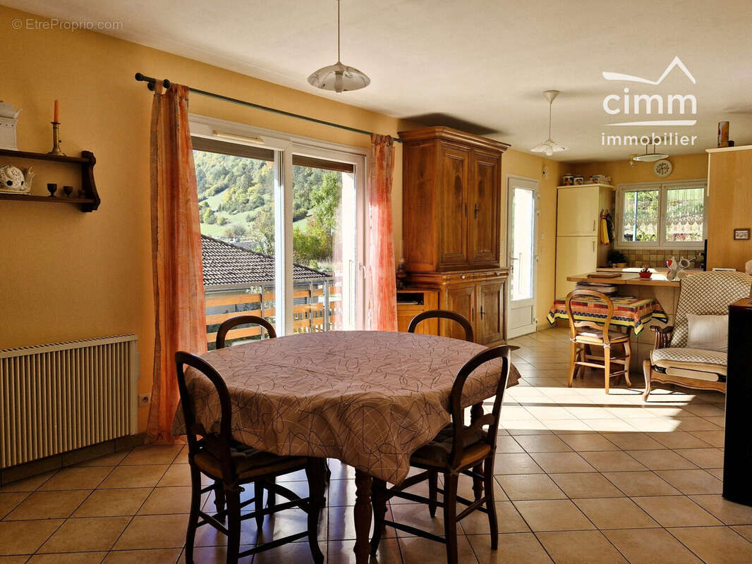 Maison 135 m² à Saint-Agnan-En-Vercors  - photo 3