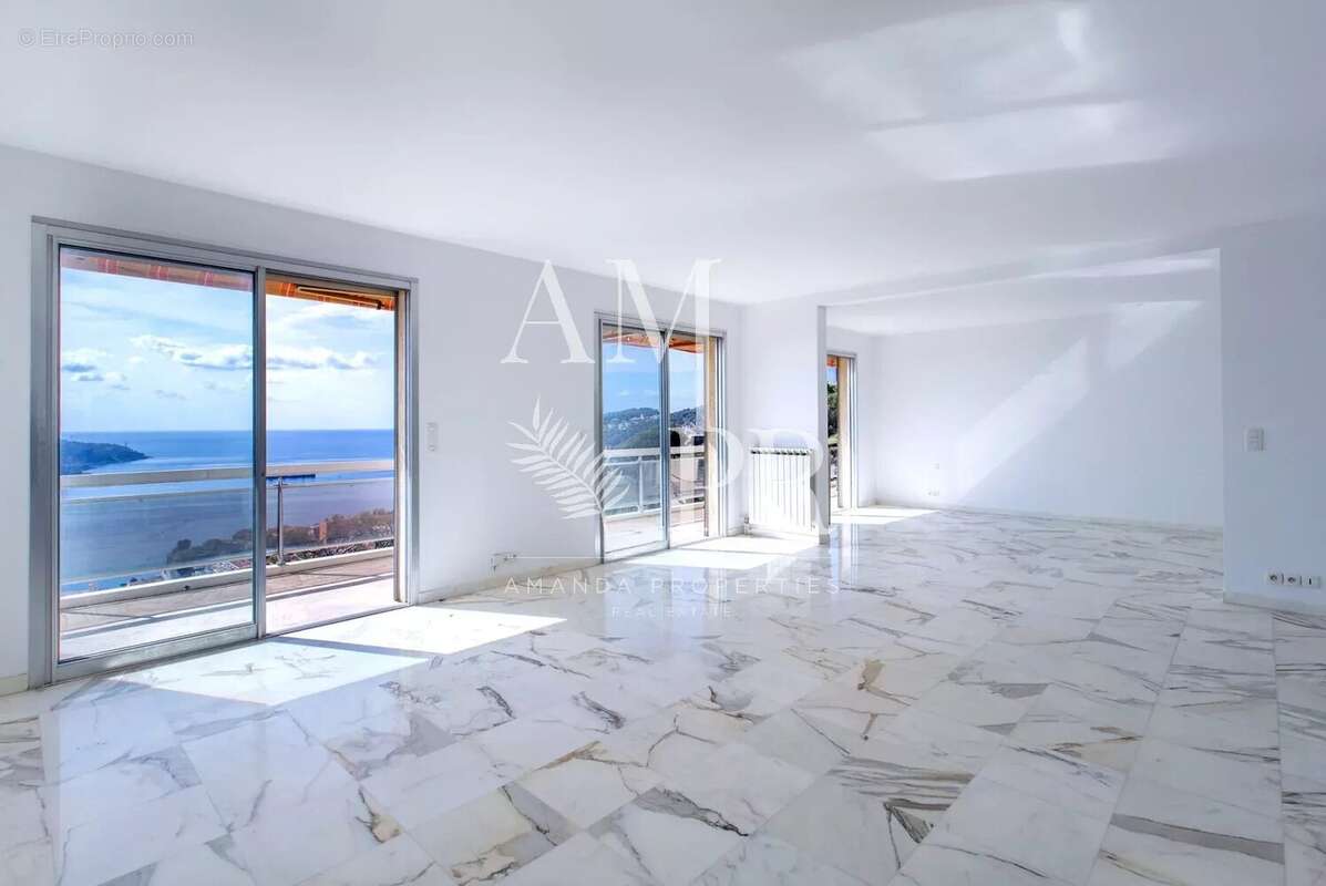 Appartement à VILLEFRANCHE-SUR-MER