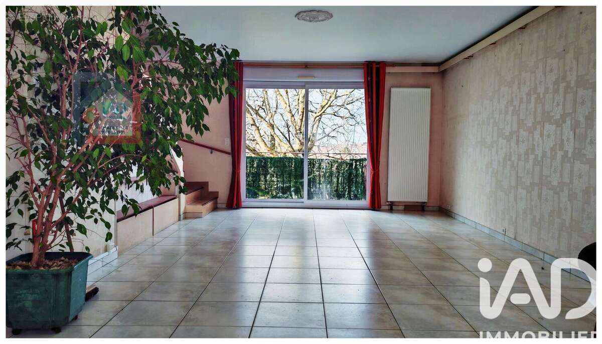 Photo 3 - Maison à SAINT-DOULCHARD