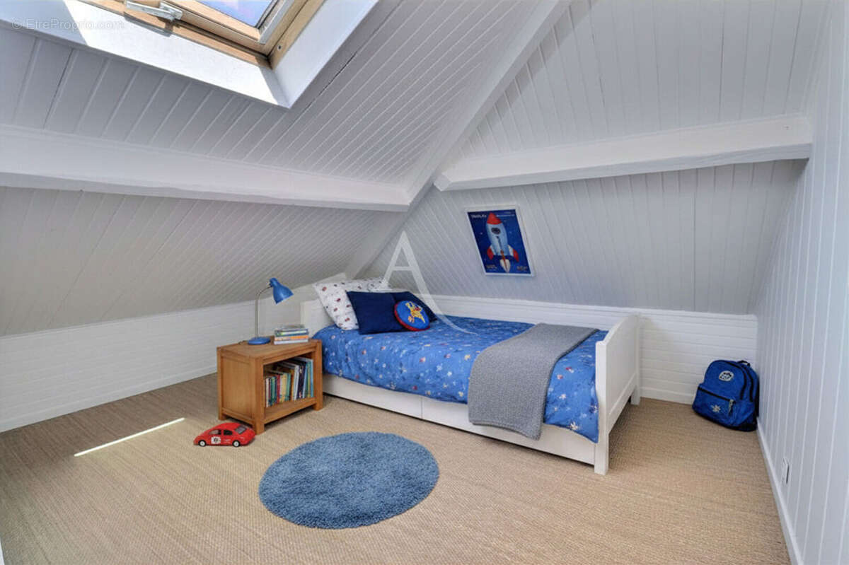 Appartement à MAISONS-LAFFITTE