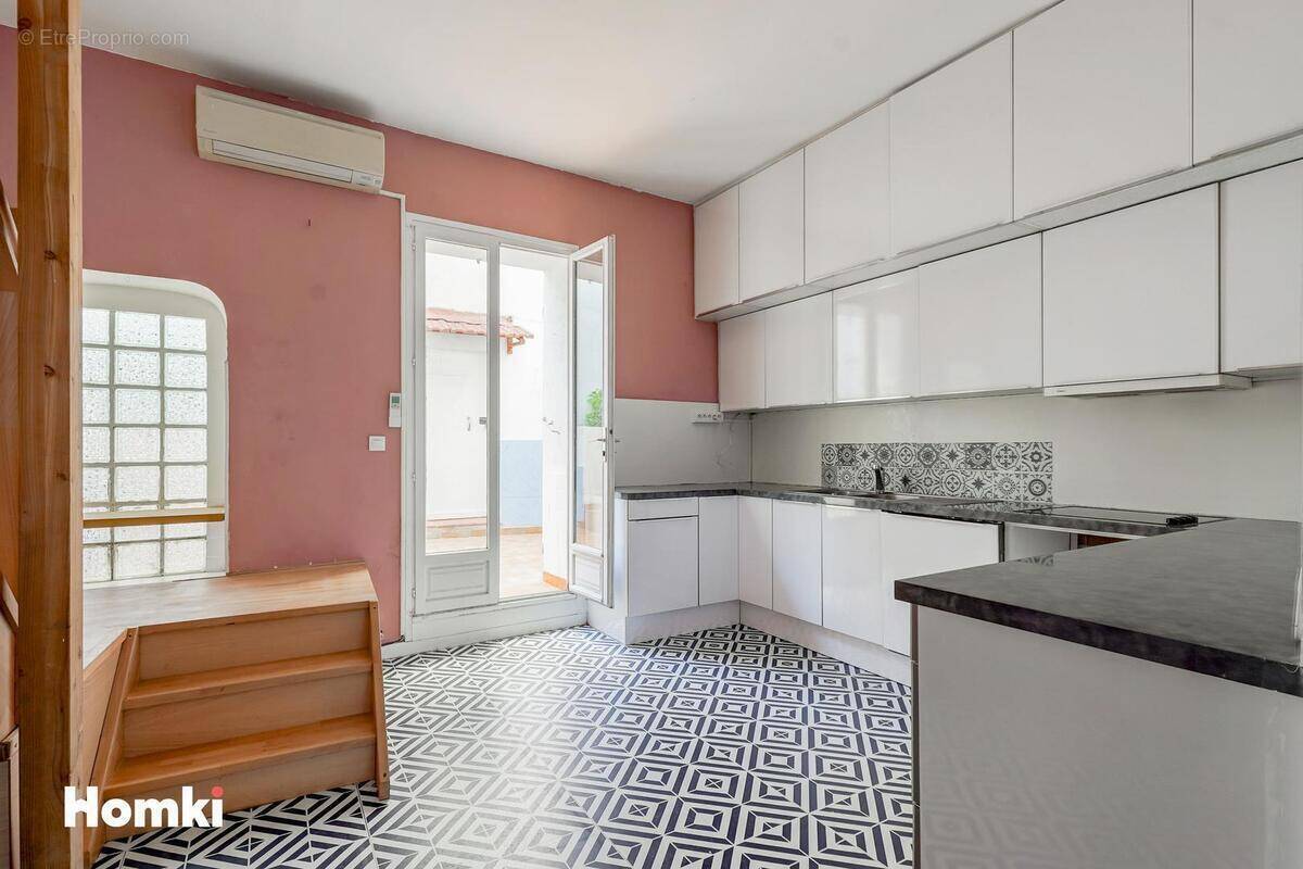 Maison à MARSEILLE-4E