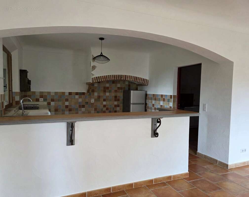 Maison à MONTAUROUX