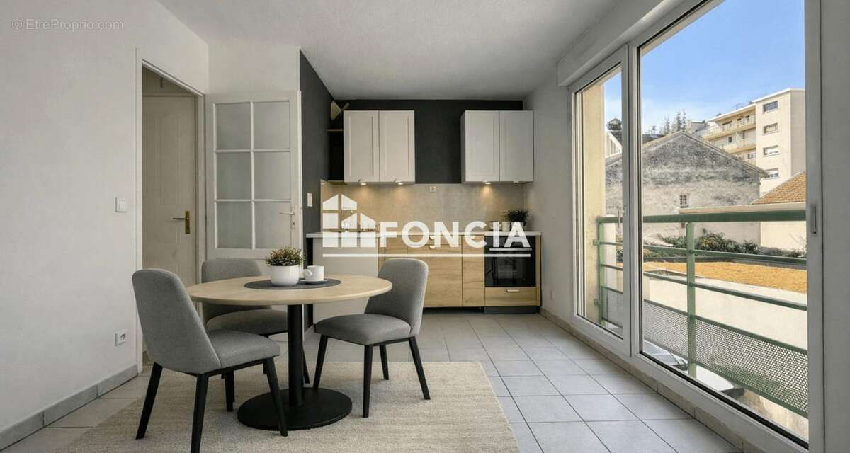 Appartement à GRENOBLE