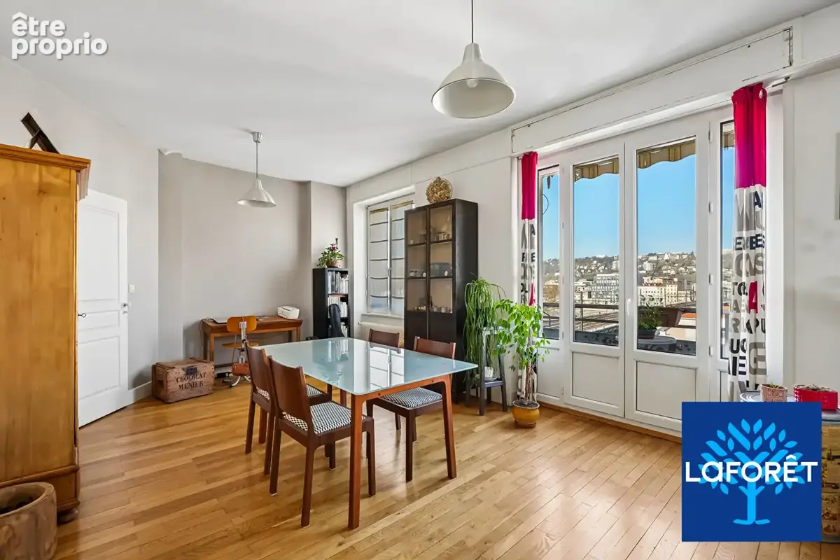 Appartement à LYON-7E