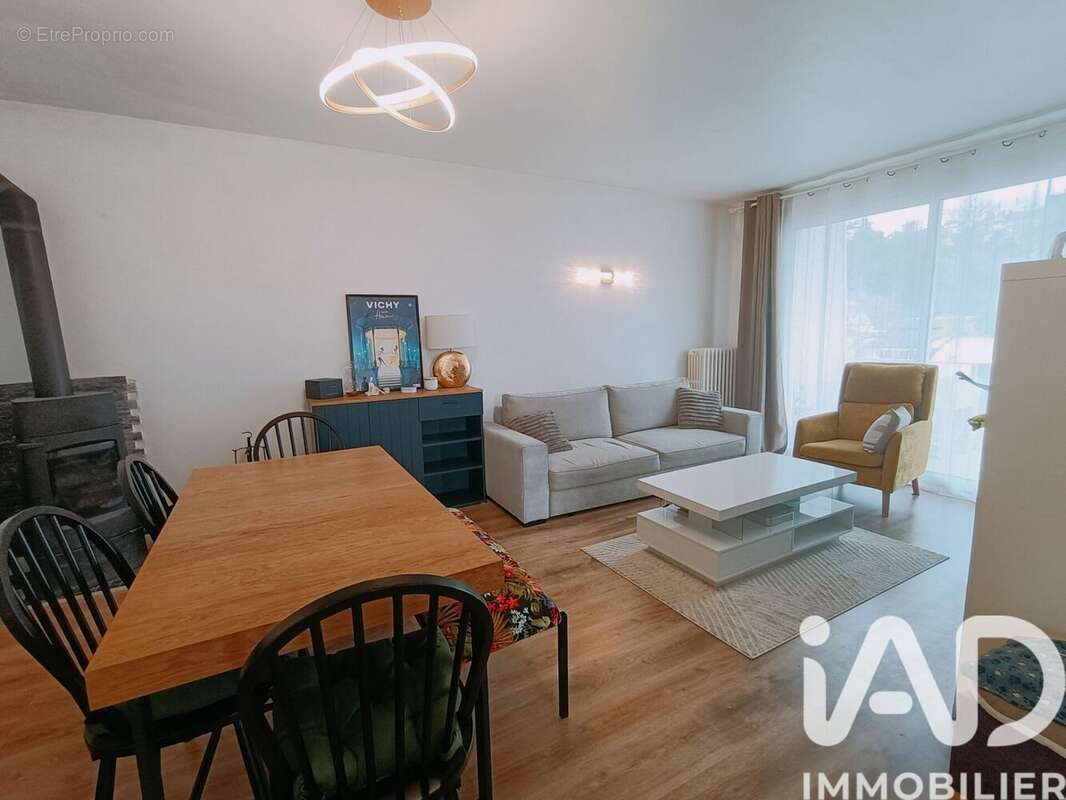 Photo 2 - Maison à ABREST