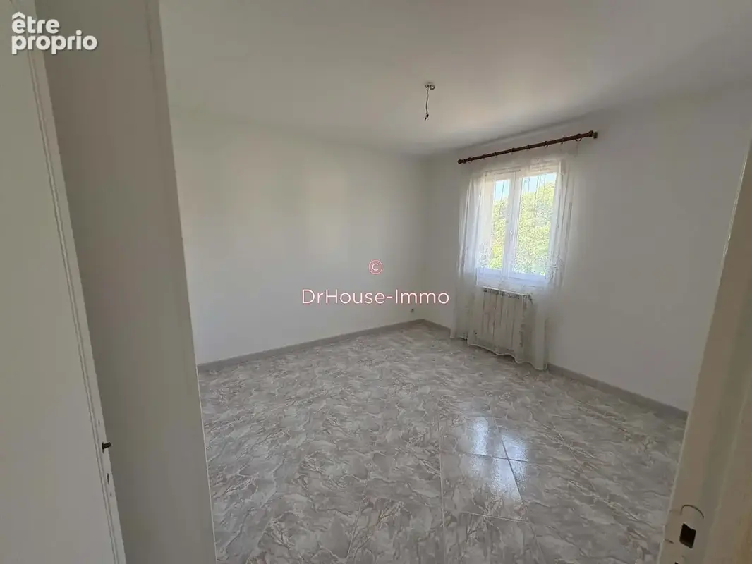 Maison 6 pièces 110 m² à vendre à Marseille-15e (13015) - photo 15