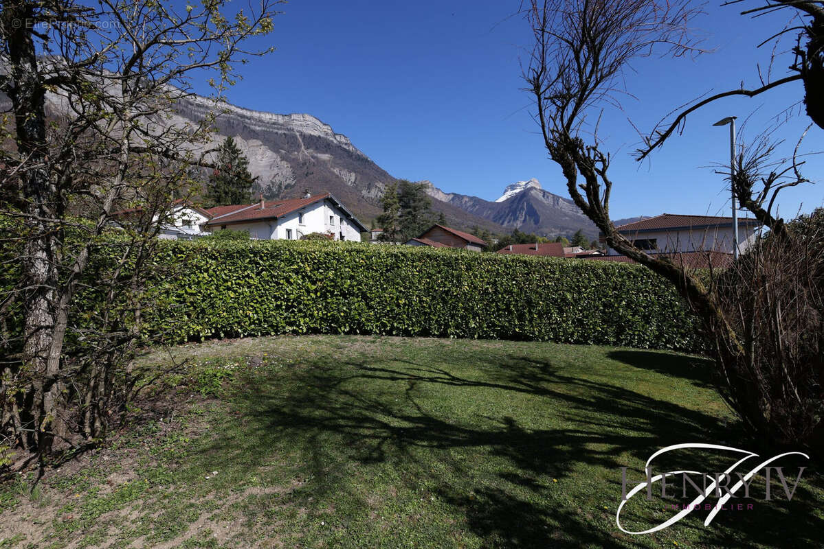 Maison à SAINT-ISMIER