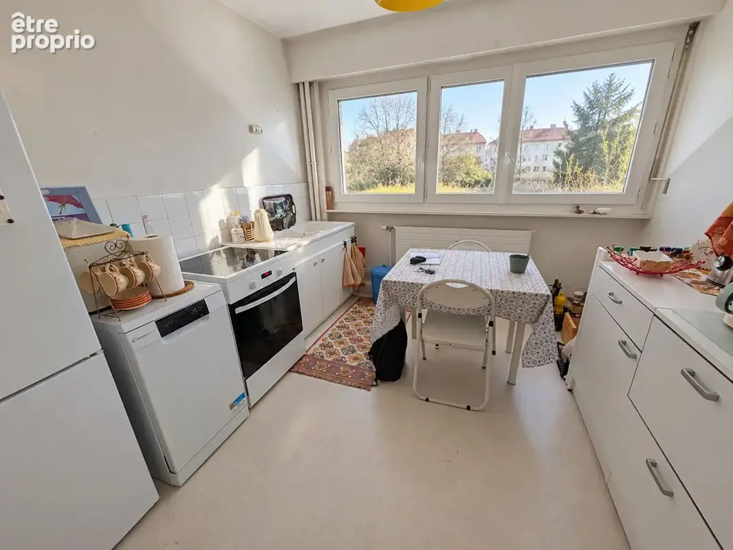 Appartement loué Roanne 3 pièce(s) 65.60 m2 - photo 2