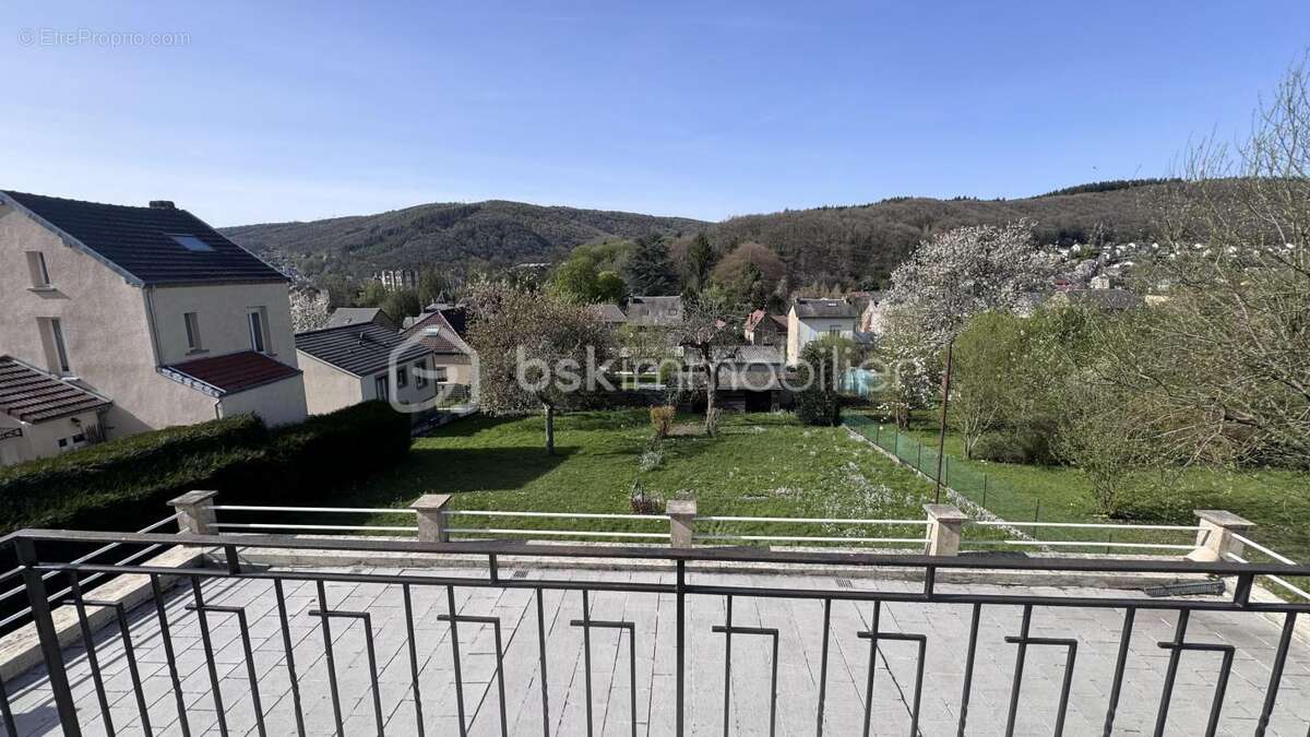 Maison à NOUZONVILLE