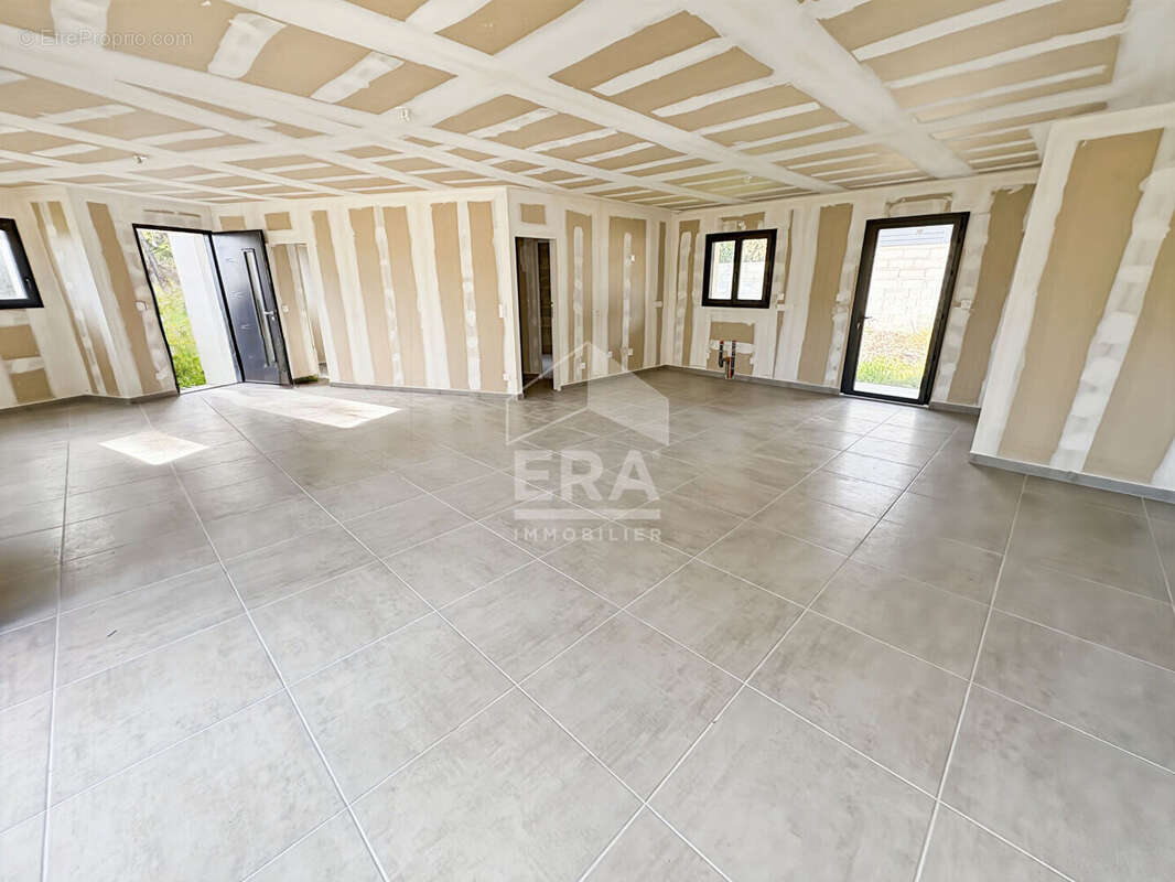 Maison à SEPTEMES-LES-VALLONS