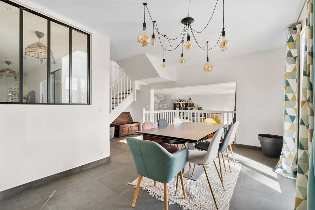 Maison à CHAMBOURCY