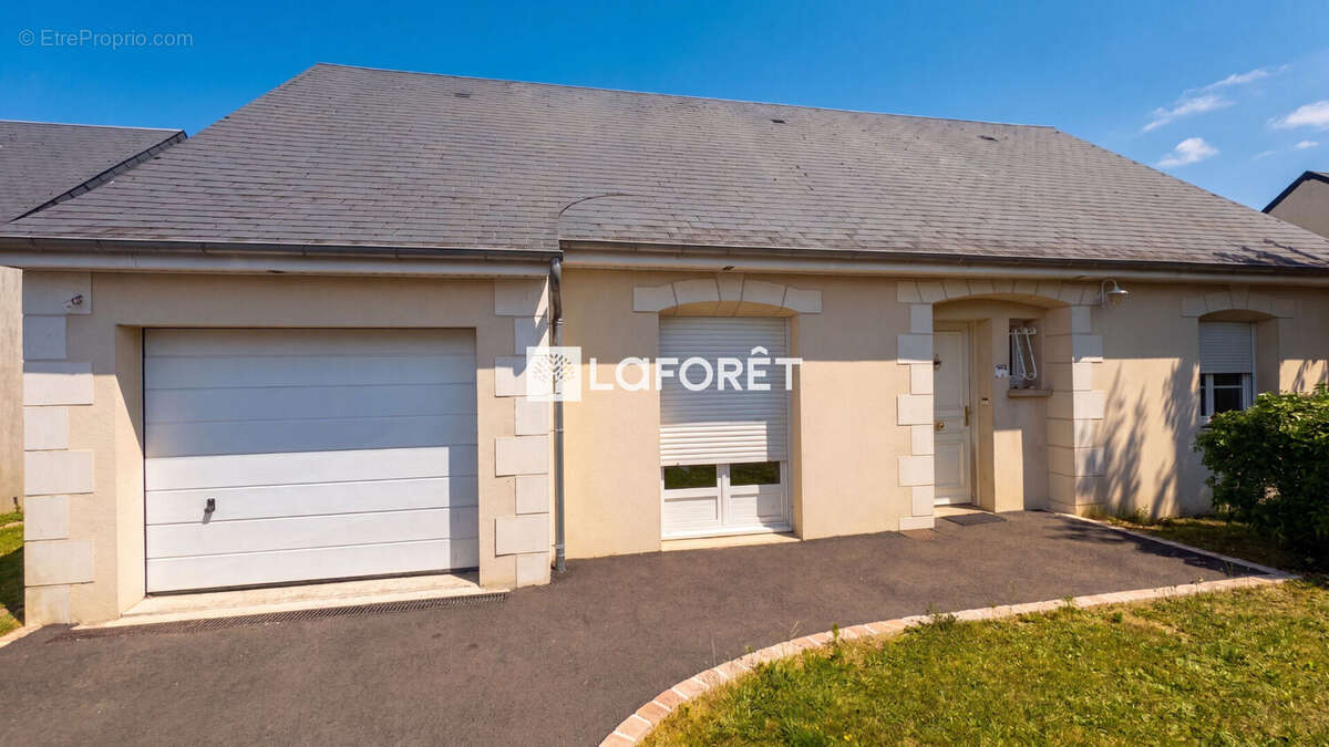 Maison Larcay 6 pièce(s) 130 m2 - photo 2