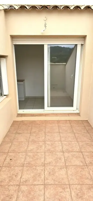 T2 de 46,50 m2 carrez mais 85 m2 au sol, terrasse privative, place de parking - photo 4
