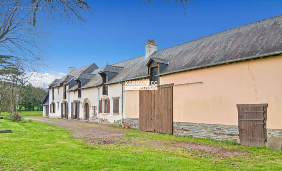 Maison à DOMLOUP