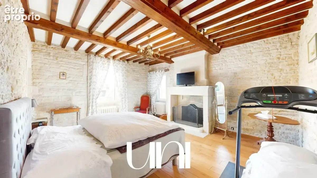 Maison 7 pièces de 280 m2 avec dépendance - CREULLY - photo 13
