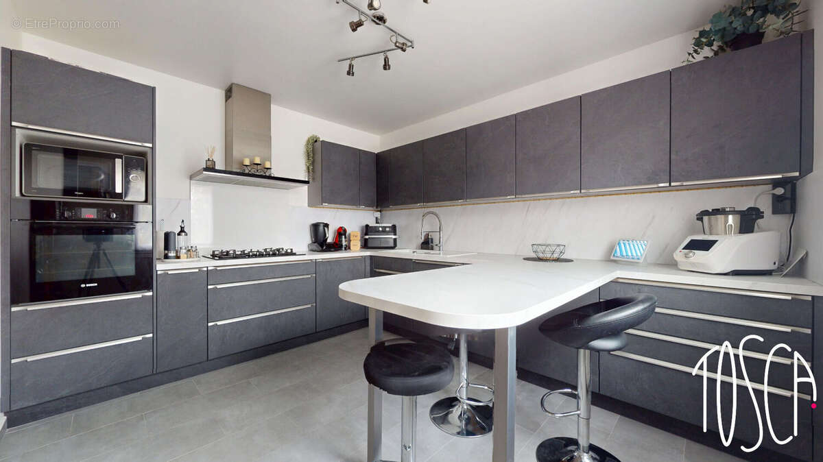 Exclusivité athis mons - maison familiale 160m² - proche t7 - photo 3