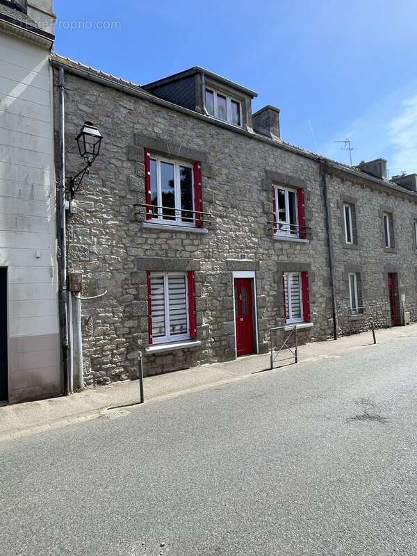 Maison à PLOUARZEL