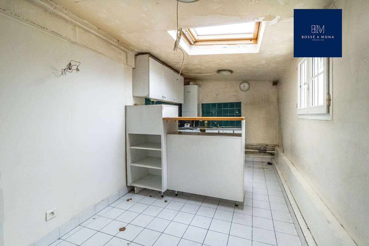 Appartement à PARIS-14E