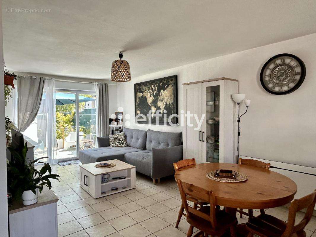 Maison 80 m² à Marennes  - photo 6