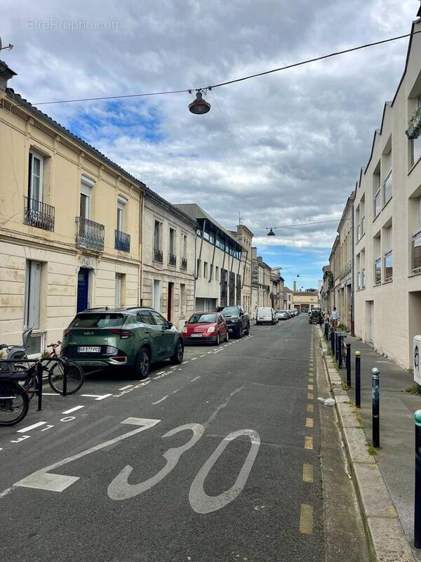 Photo 1 - Appartement à BORDEAUX