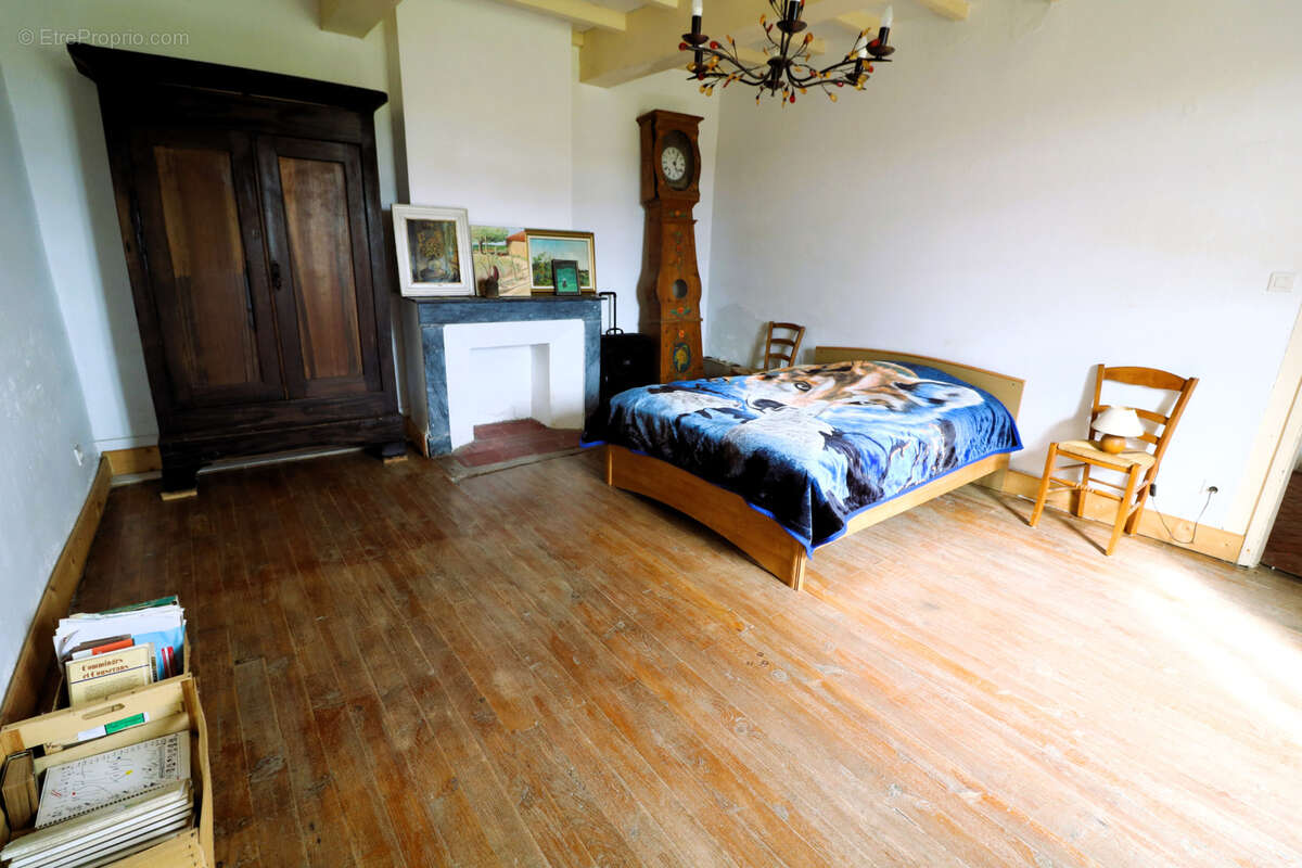 Maison à MONLEON-MAGNOAC