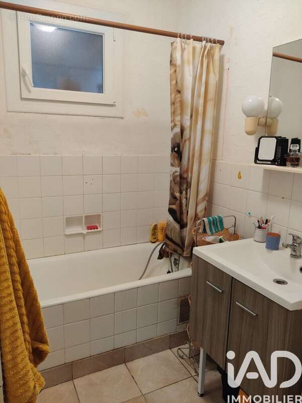 Photo 6 - Maison à LE TOUR-DU-PARC