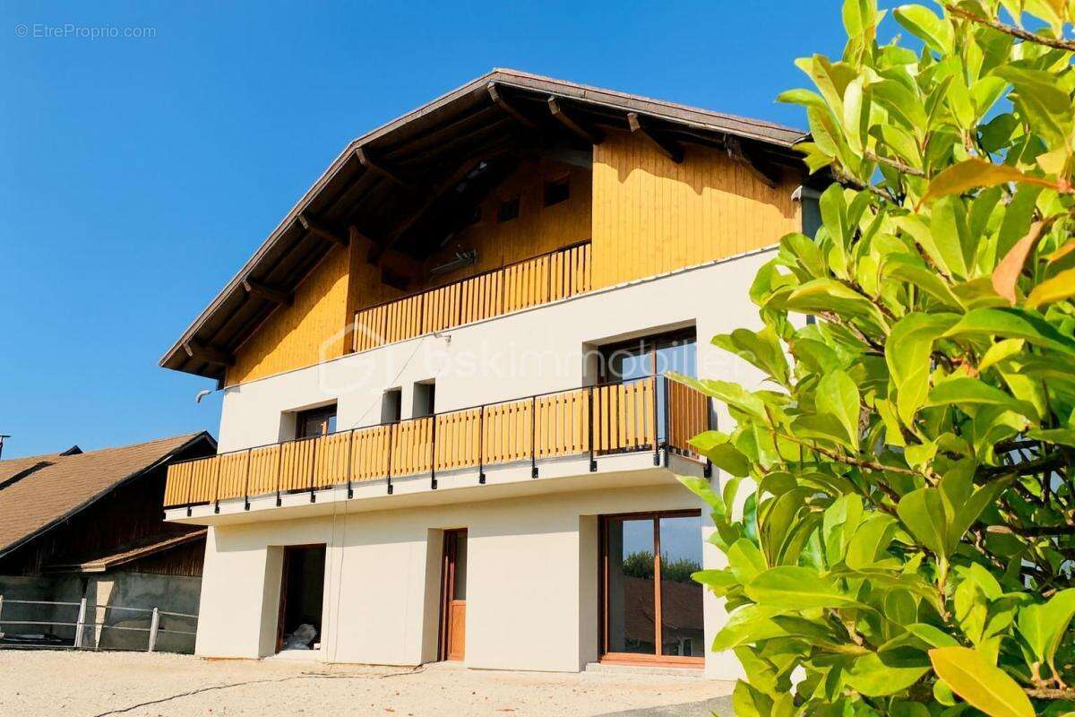 Appartement à VILLAZ