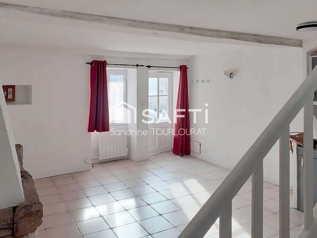 Photo 3 - Maison à PORCIEU-AMBLAGNIEU