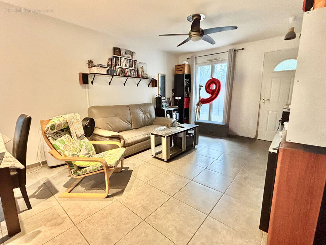 Maison à PONT-DE-CHERUY