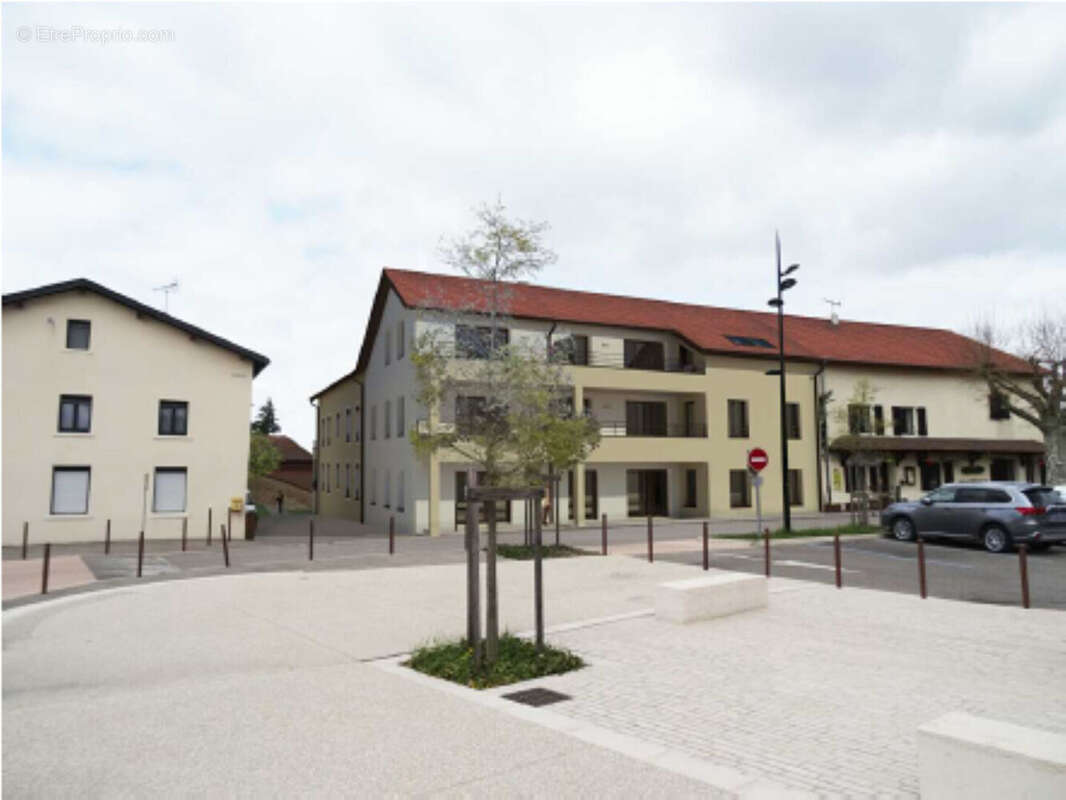 Appartement à BONNEFAMILLE