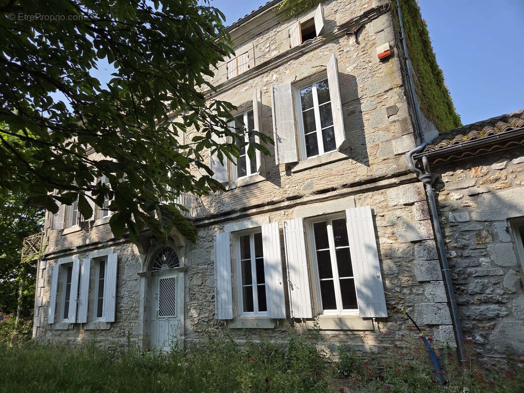 Maison à VILLENEUVE-SUR-LOT