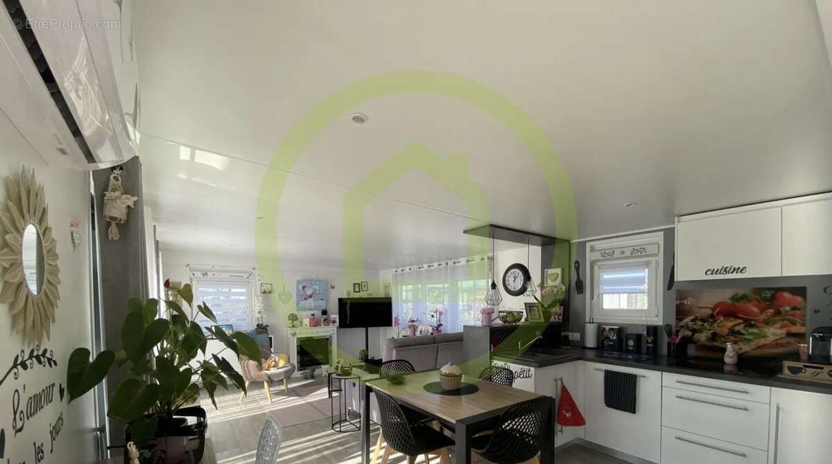 Maison à SAINTE-FOY