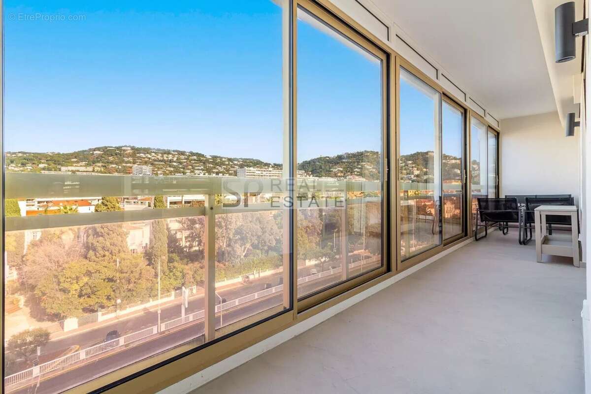 Appartement à CANNES