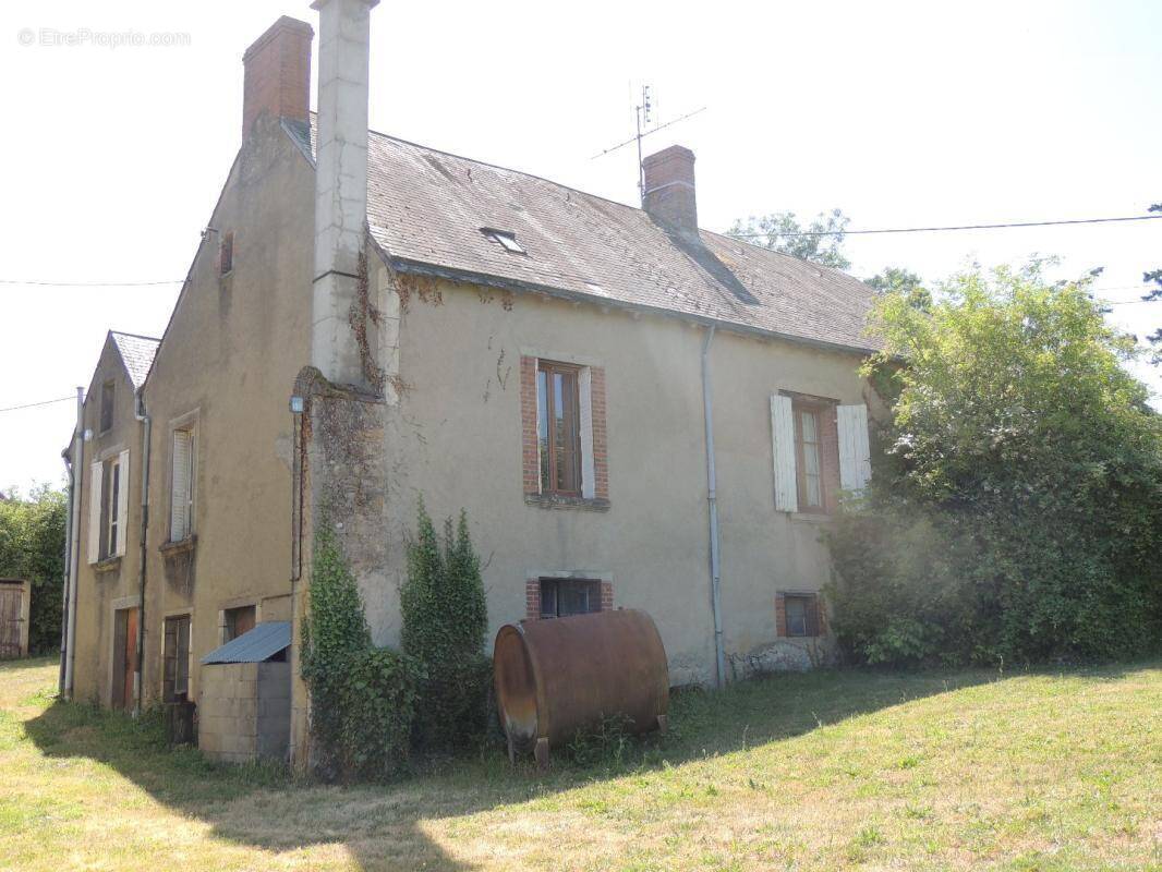 Maison à CLUIS