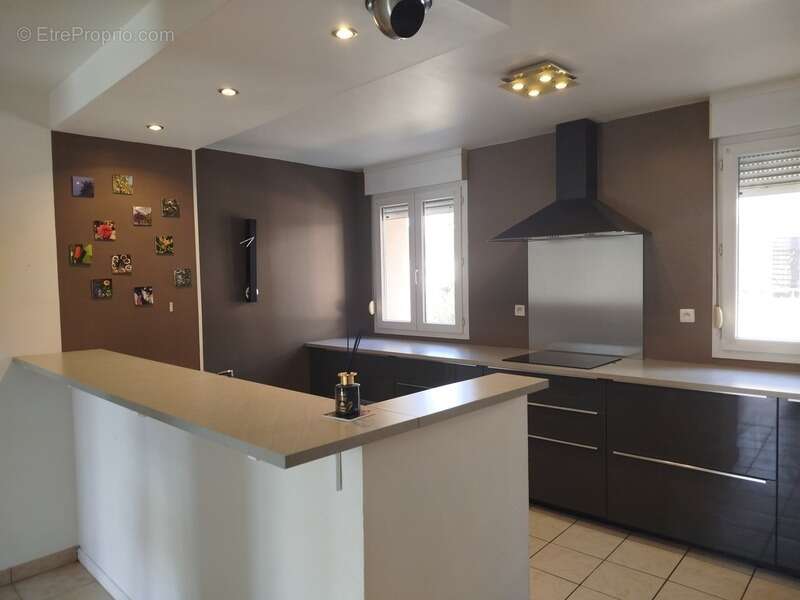 Appartement à MAINVILLIERS