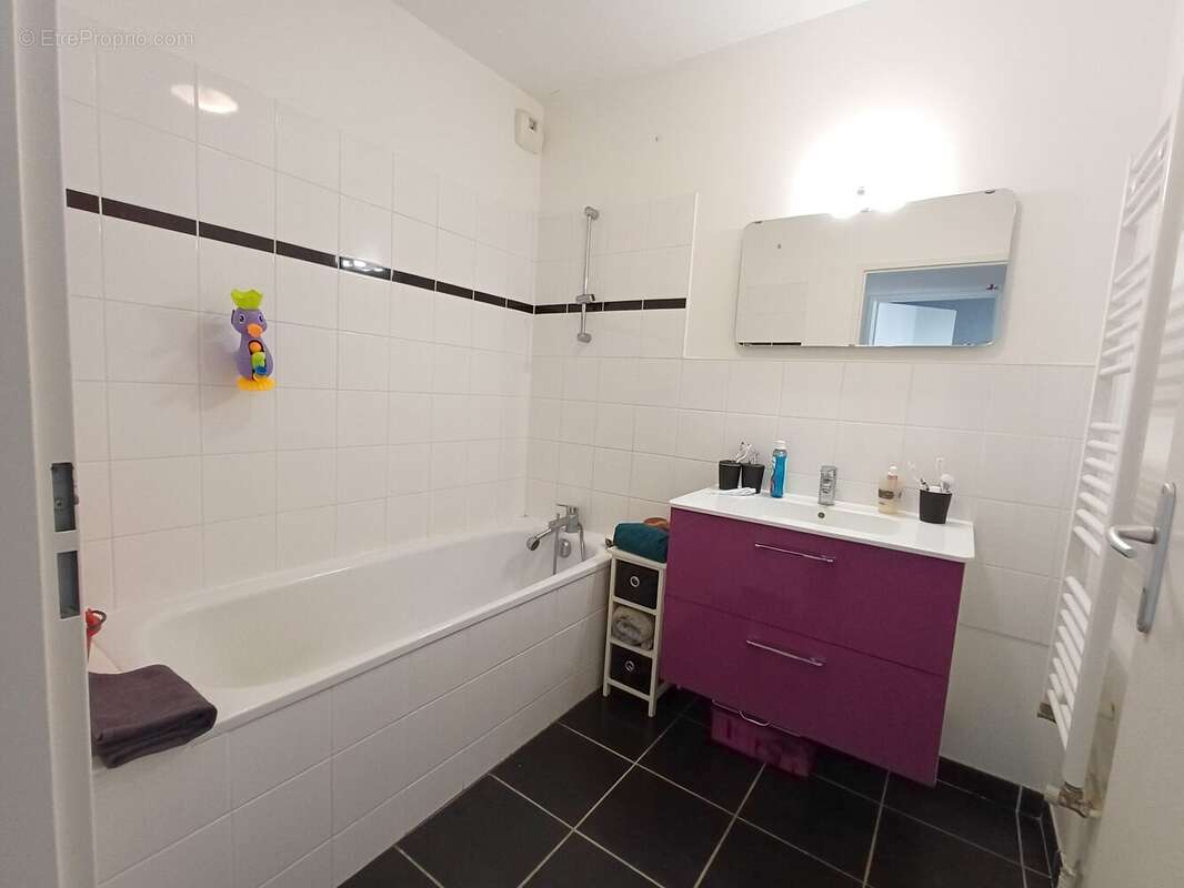 SDB - Maison à TOURS