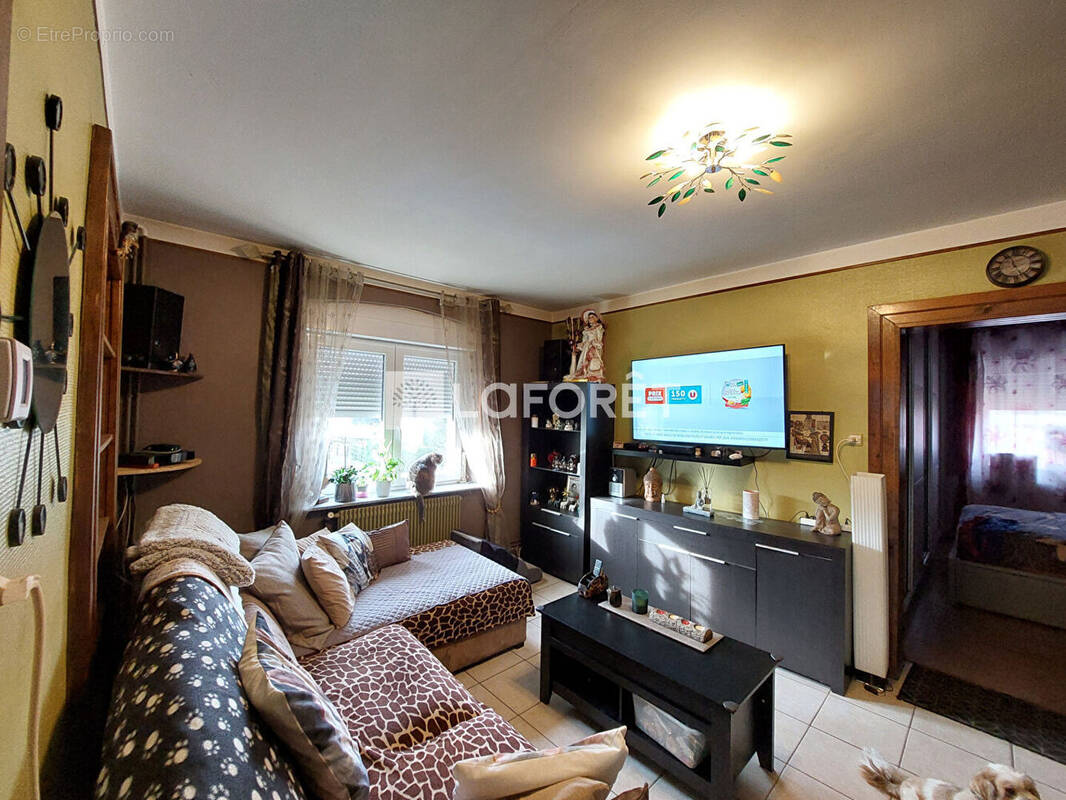 Maison à AUDUN-LE-TICHE