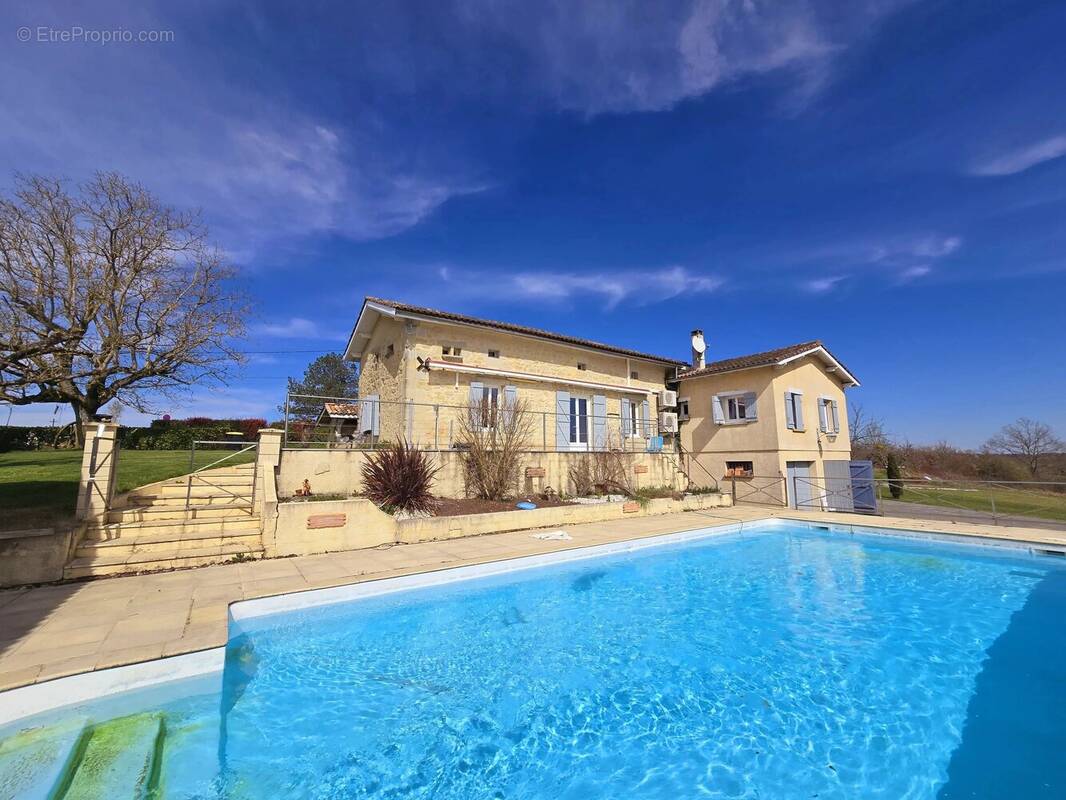Charmante maison de campagne avec piscine - photo 2