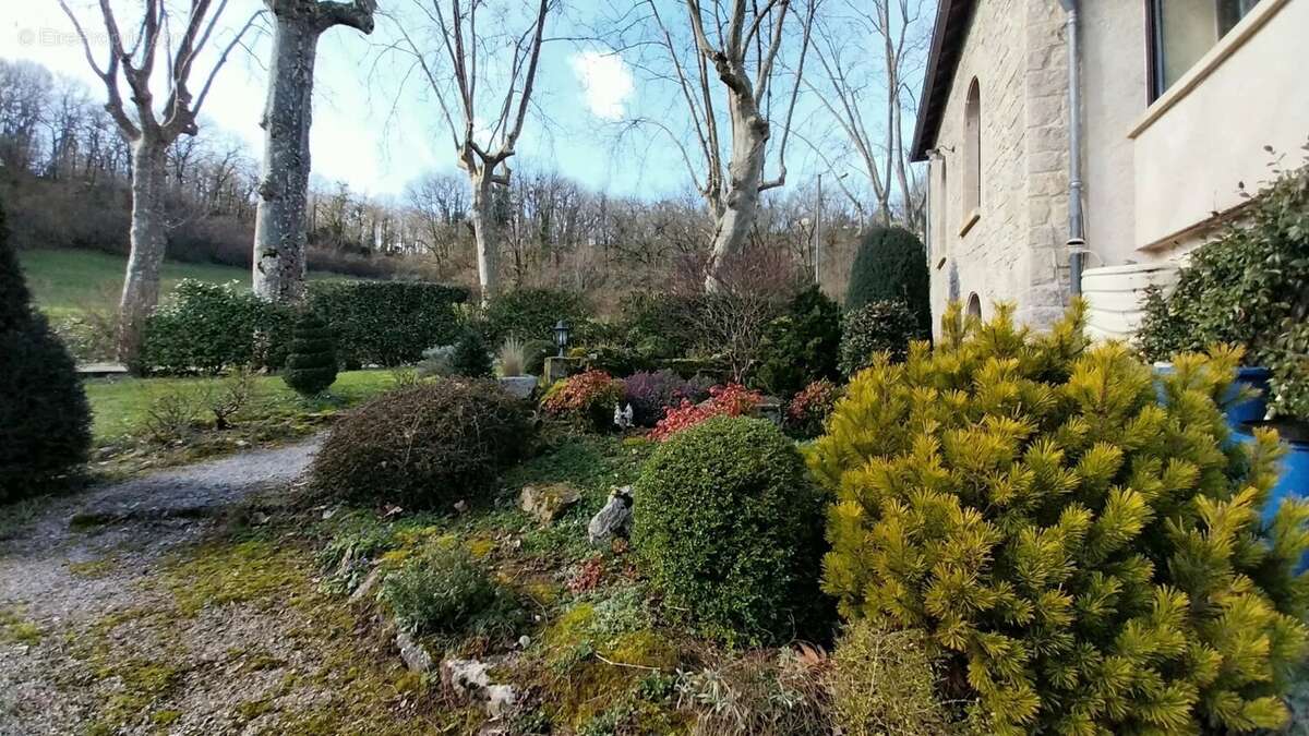Maison à CAYLUS