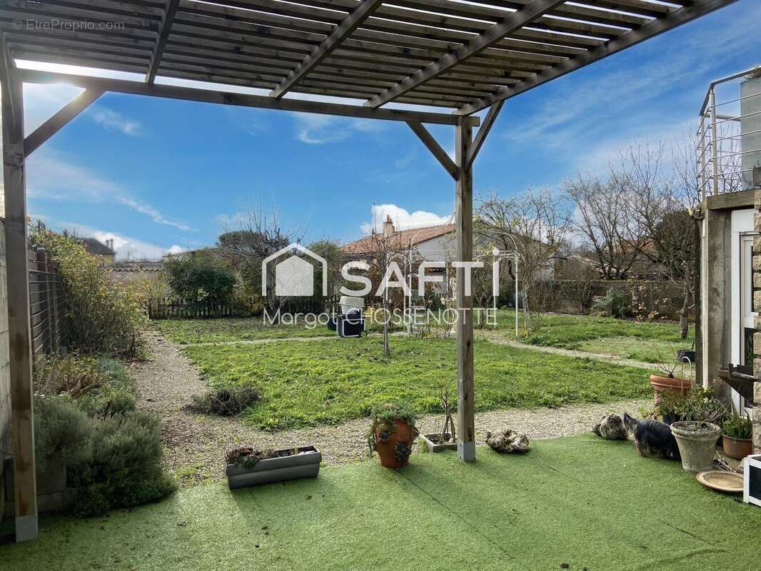 Photo 8 - Maison à SAINT-JEAN-D'ANGELY