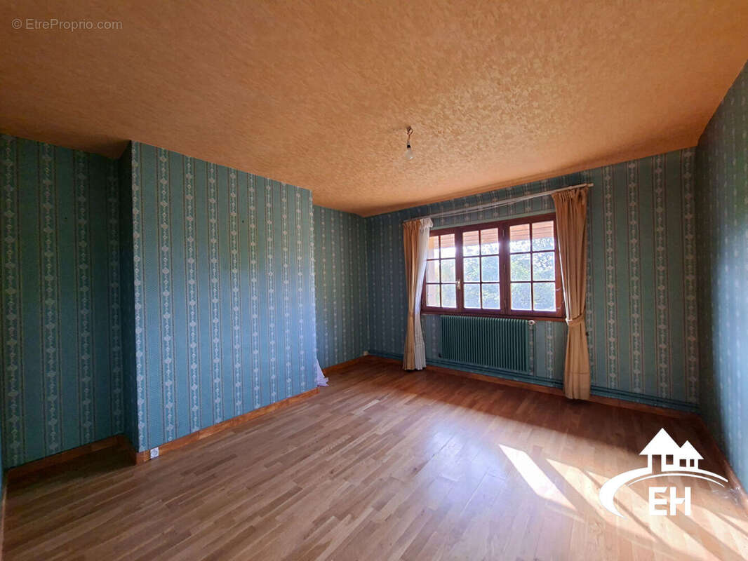 Maison à L&#039;AIGLE