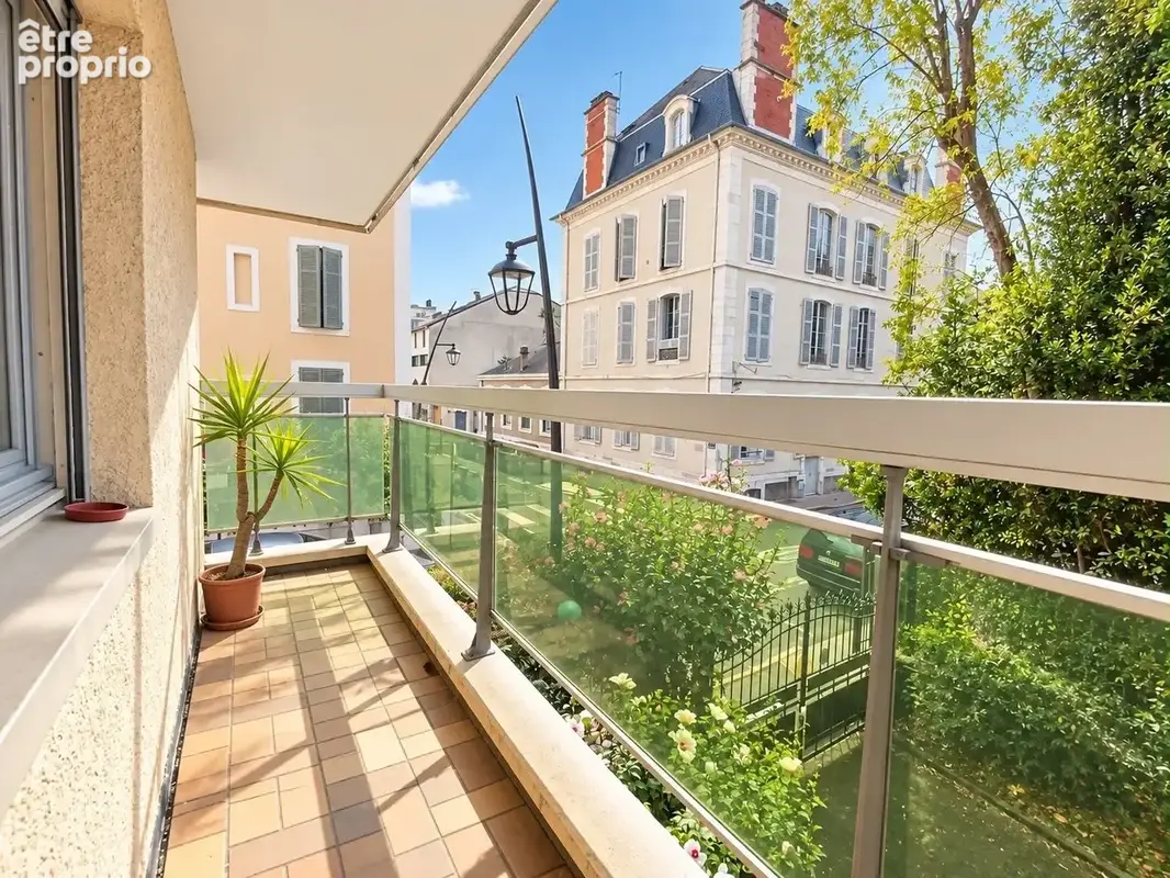 Appartement 3 pièces 64 m² à vendre à Pau (64000) - photo 2