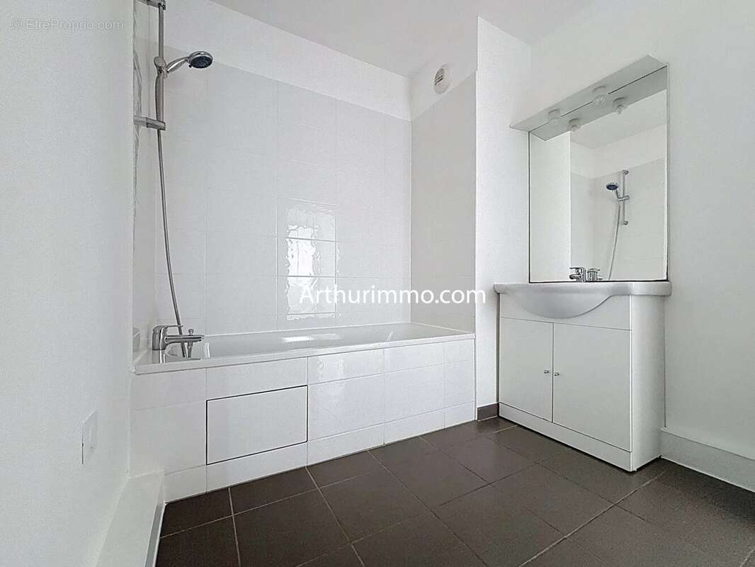 Appartement à LIMEIL-BREVANNES