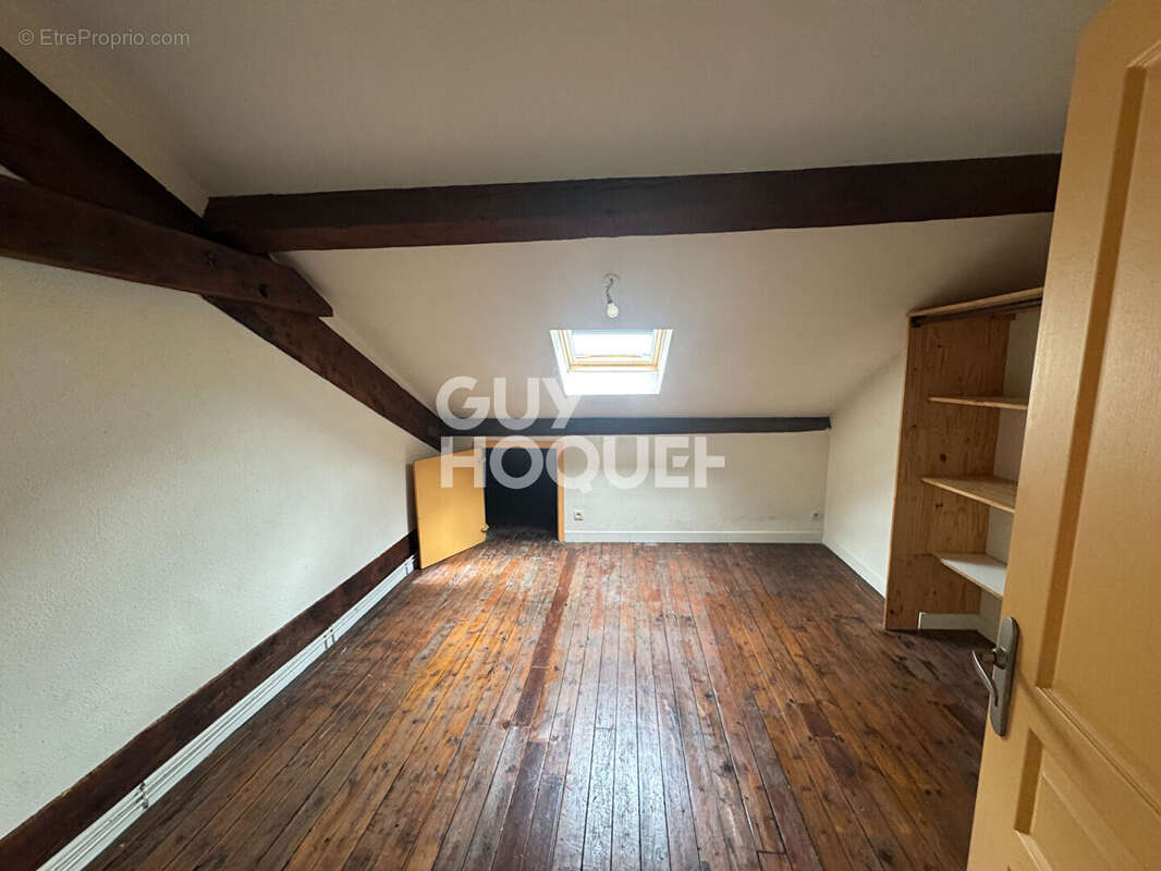 Appartement à VALS-LES-BAINS