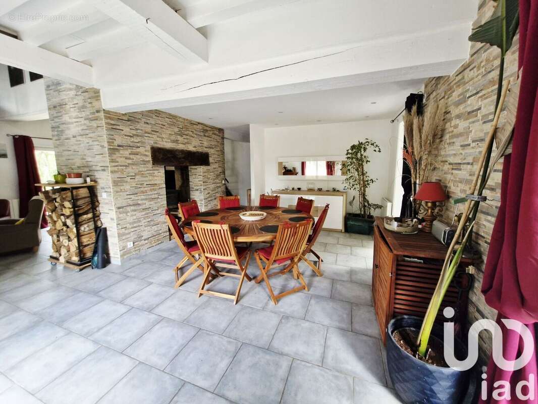 Photo 2 - Maison à SAINT-AUVENT